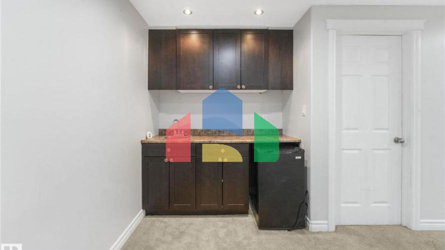 Residential - Single Family Home - Edmonton, Canada - Canada