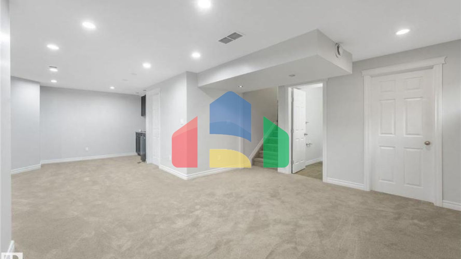 Residential - Single Family Home - Edmonton, Canada - Canada