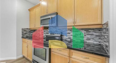 Residential - Single Family Home - Edmonton, Canada - Canada