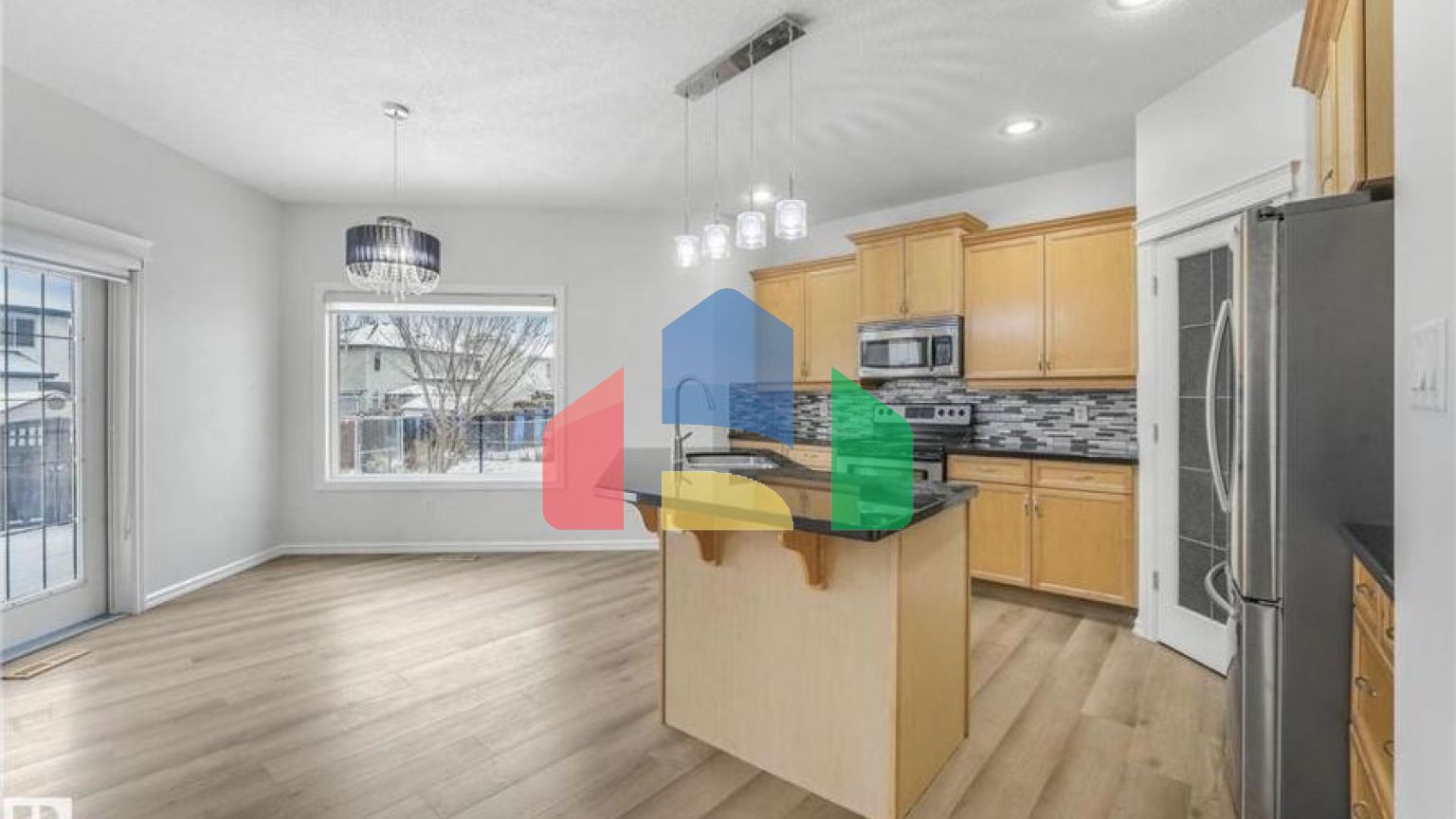 Residential - Single Family Home - Edmonton, Canada - Canada