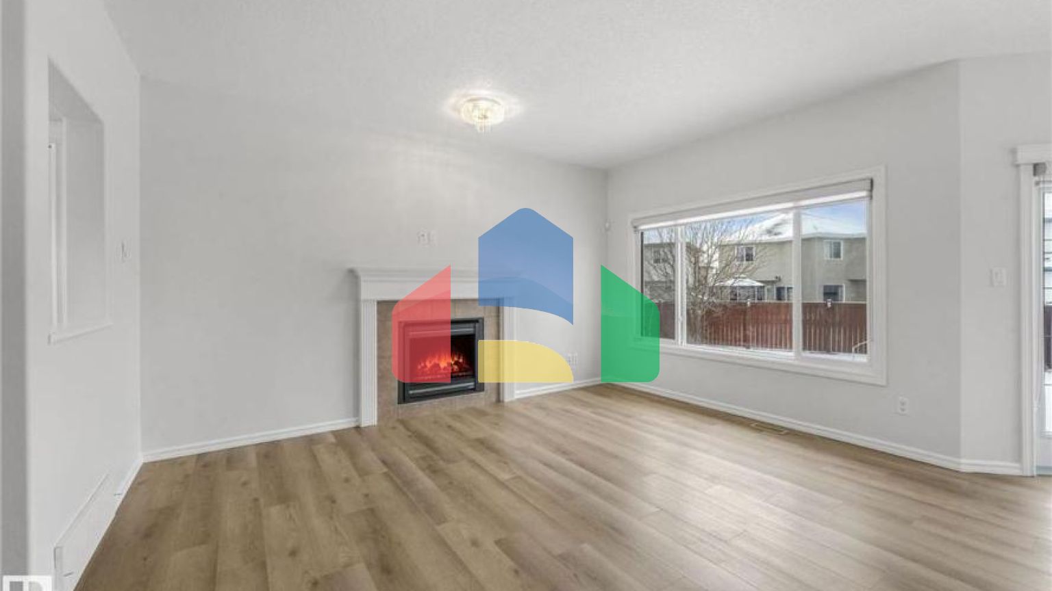 Residential - Single Family Home - Edmonton, Canada - Canada