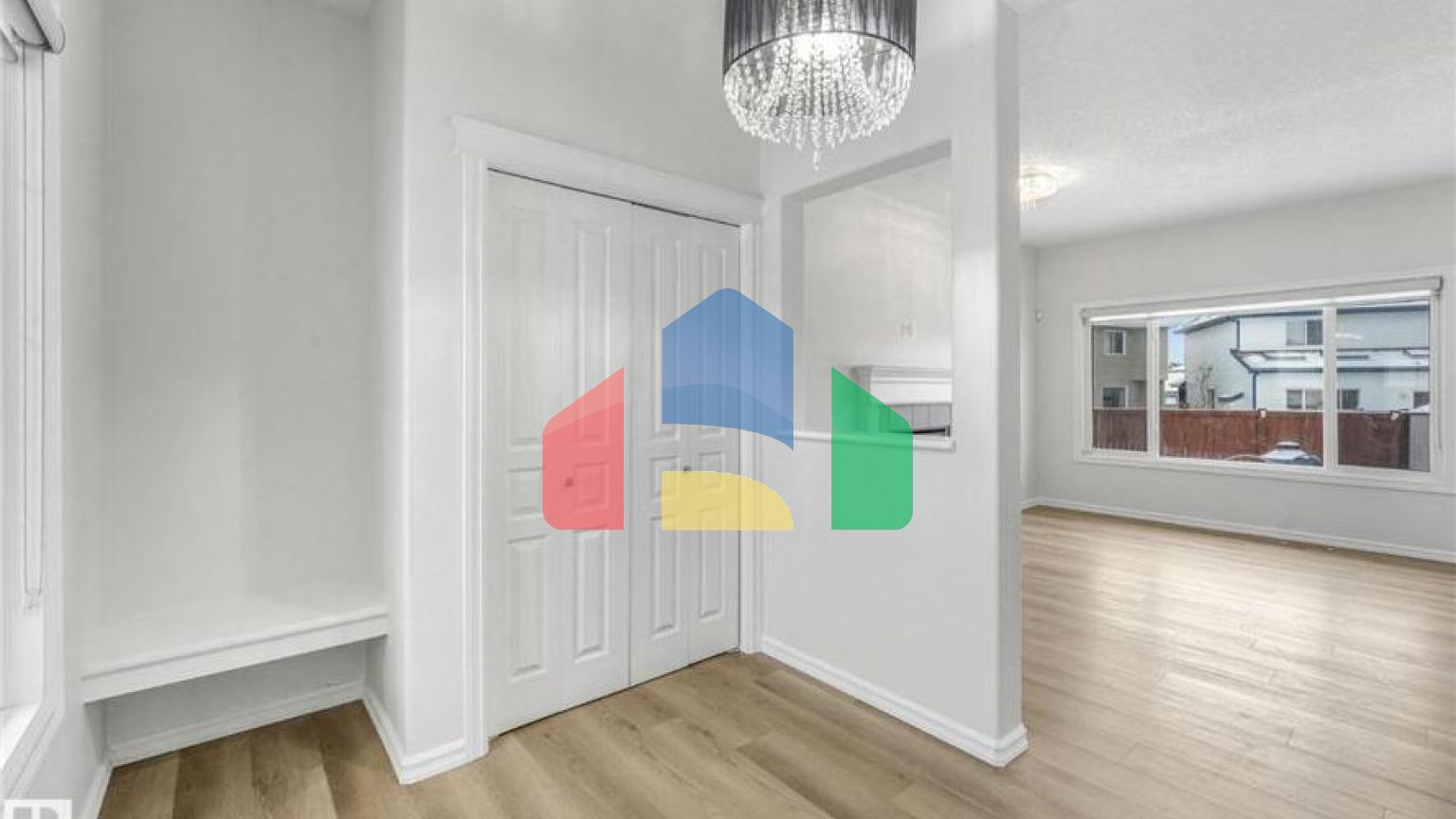 Residential - Single Family Home - Edmonton, Canada - Canada