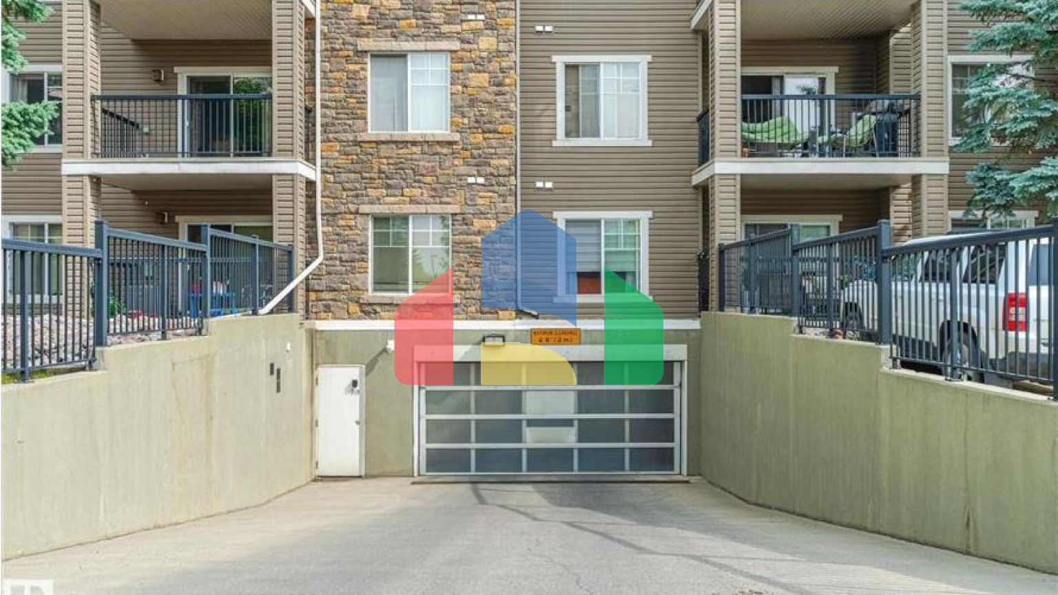 Residential - Condo/Apartment - Edmonton, Canada - Canada