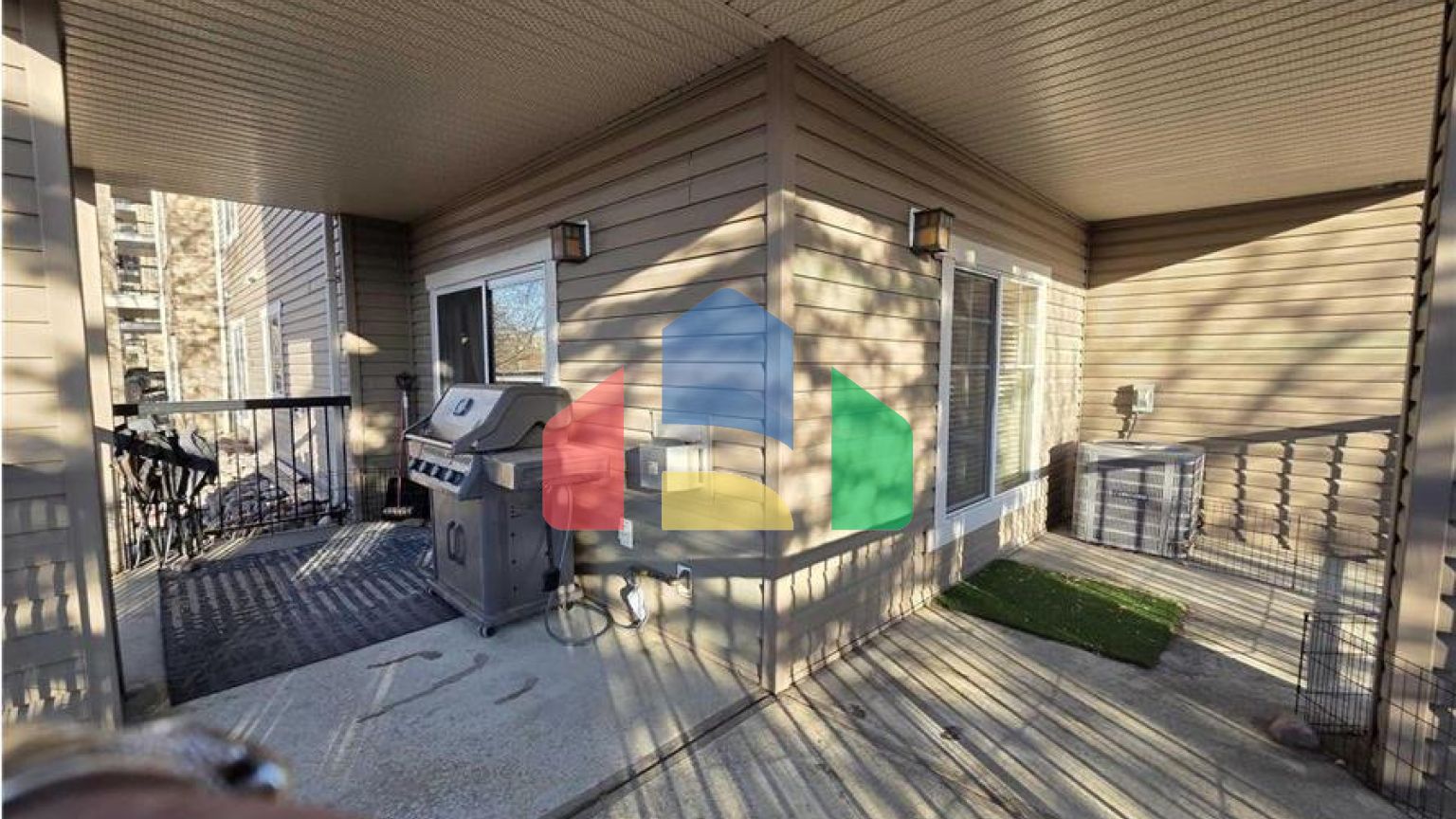 Residential - Condo/Apartment - Edmonton, Canada - Canada