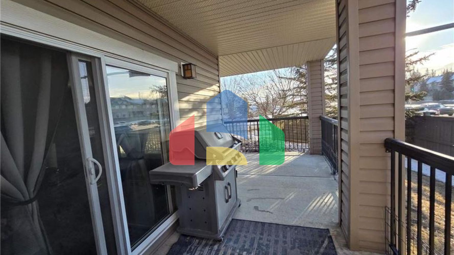 Residential - Condo/Apartment - Edmonton, Canada - Canada