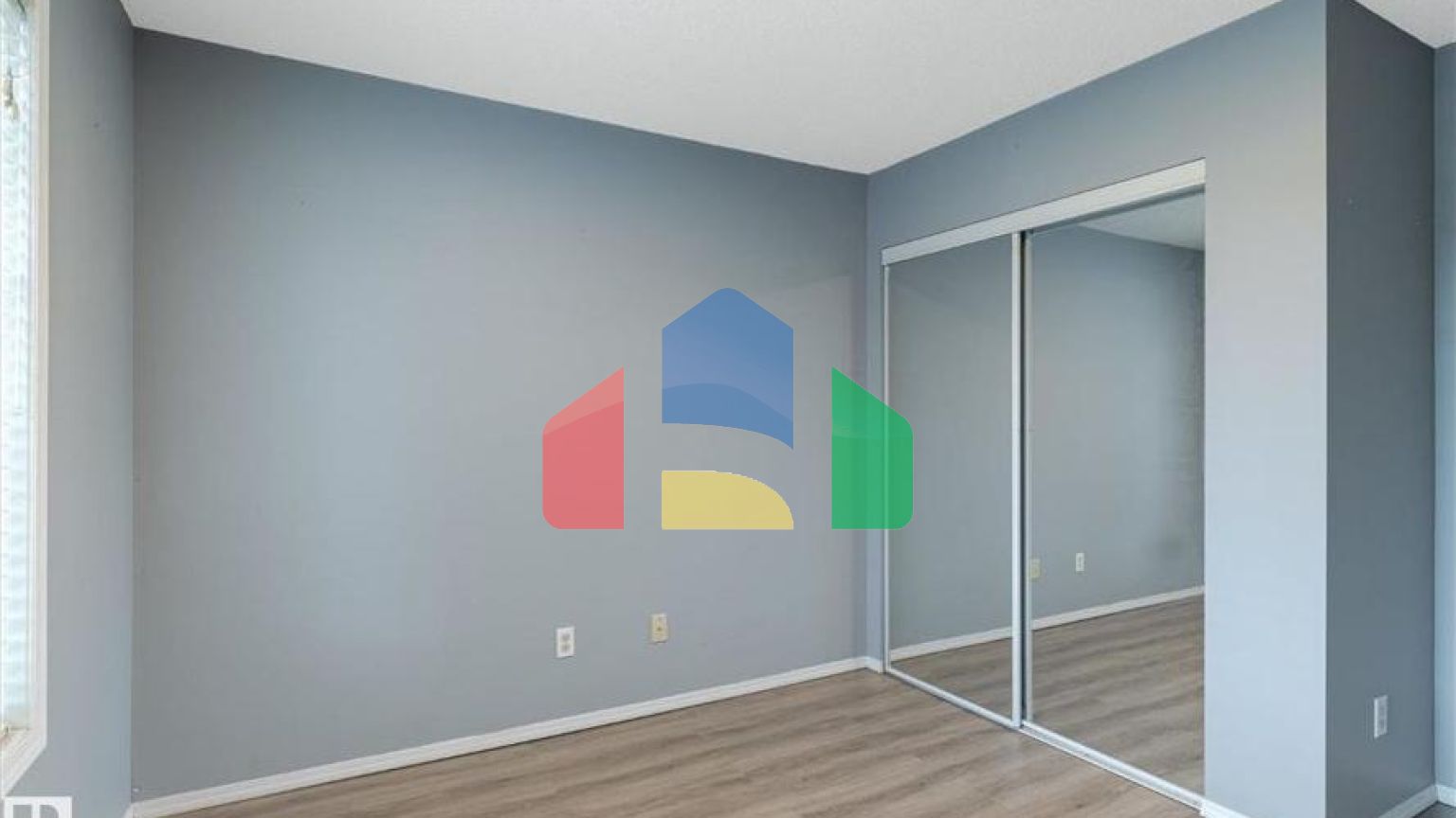 Residential - Condo/Apartment - Edmonton, Canada - Canada