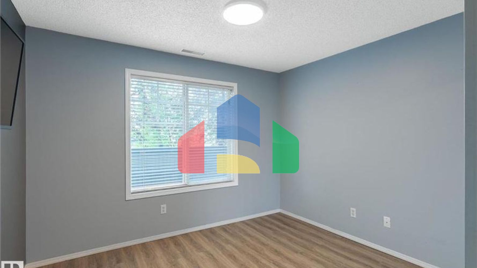 Residential - Condo/Apartment - Edmonton, Canada - Canada