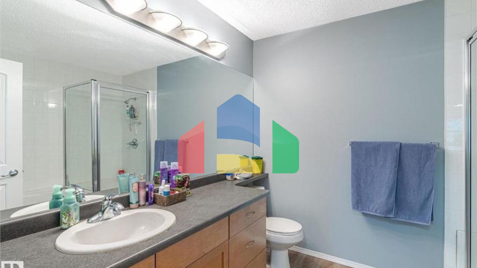 Residential - Condo/Apartment - Edmonton, Canada - Canada