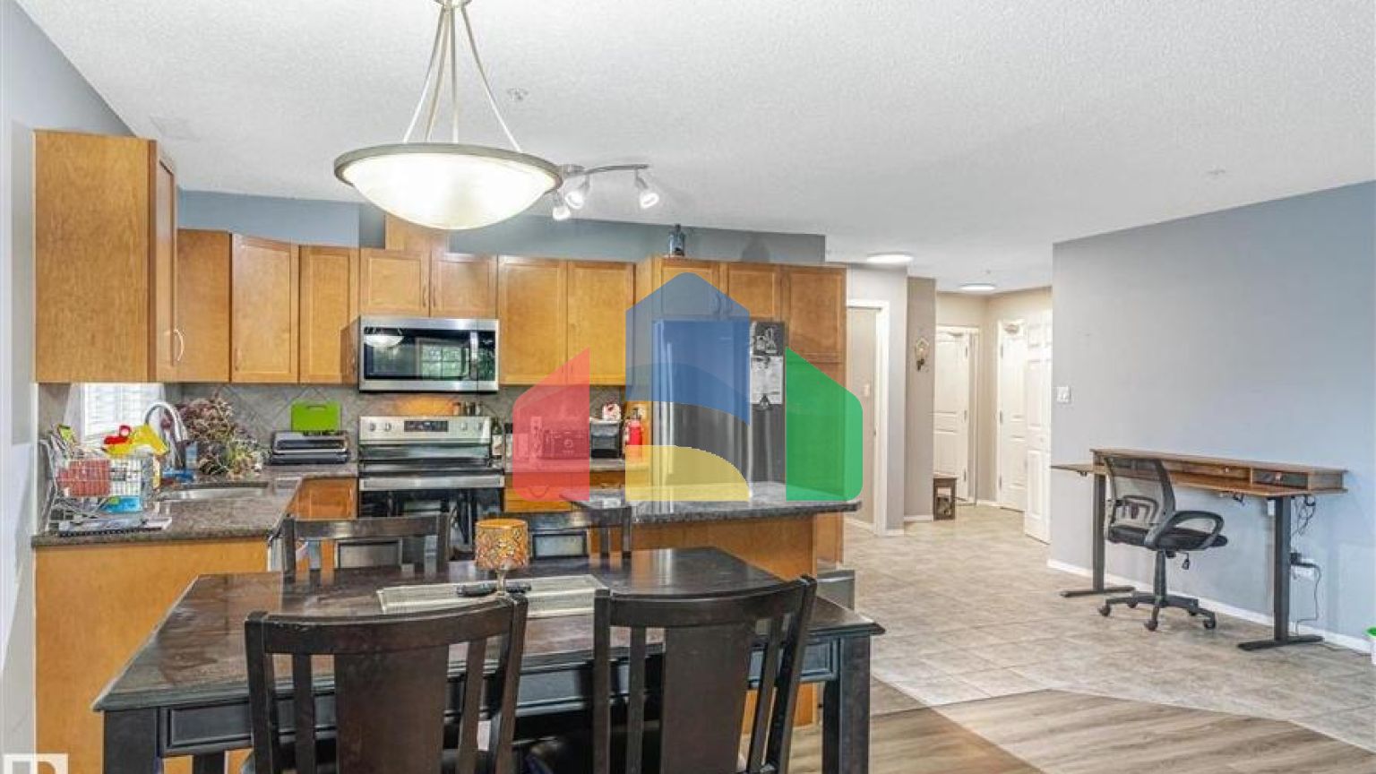 Residential - Condo/Apartment - Edmonton, Canada - Canada