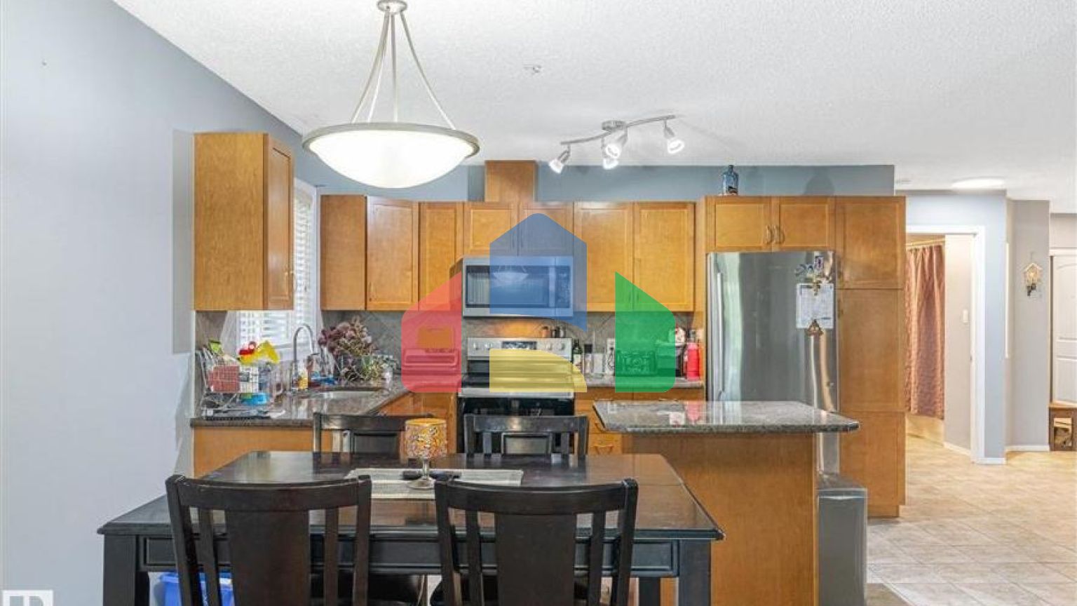 Residential - Condo/Apartment - Edmonton, Canada - Canada