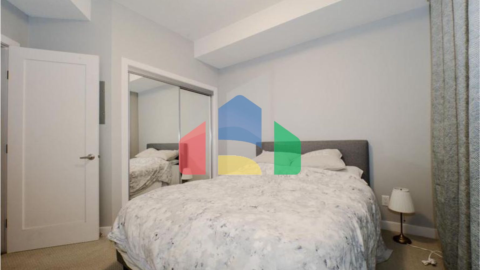 Residential - Condo/Apartment - Edmonton, Canada - Canada