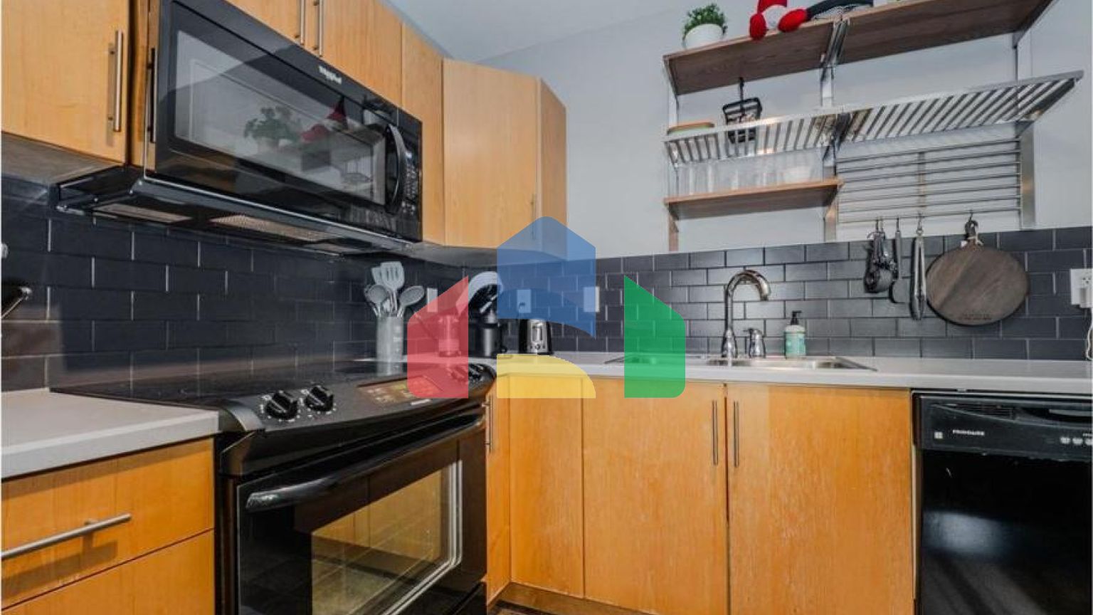 Residential - Condo/Apartment - Edmonton, Canada - Canada