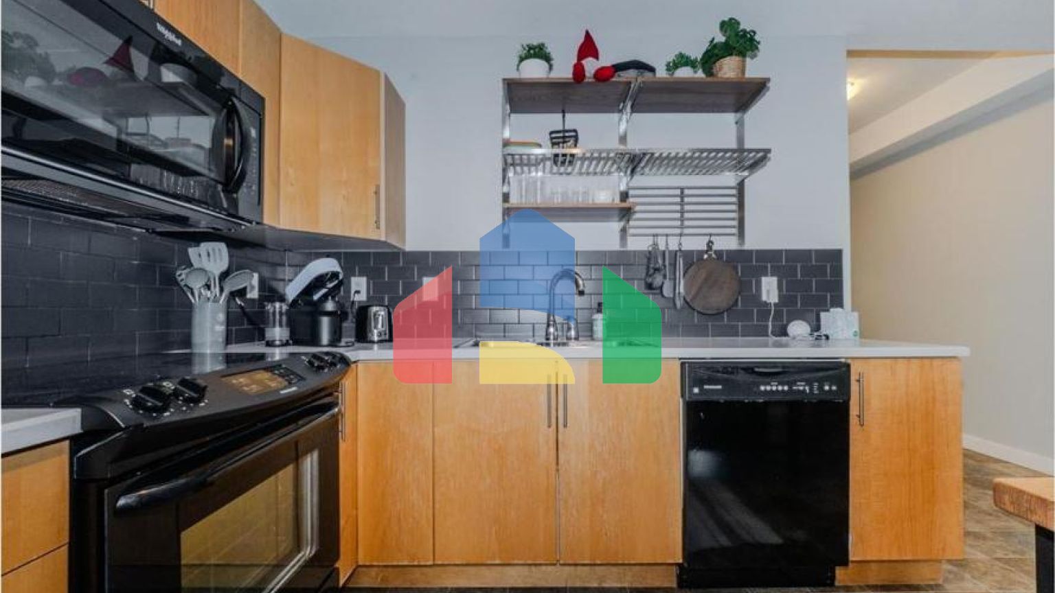 Residential - Condo/Apartment - Edmonton, Canada - Canada