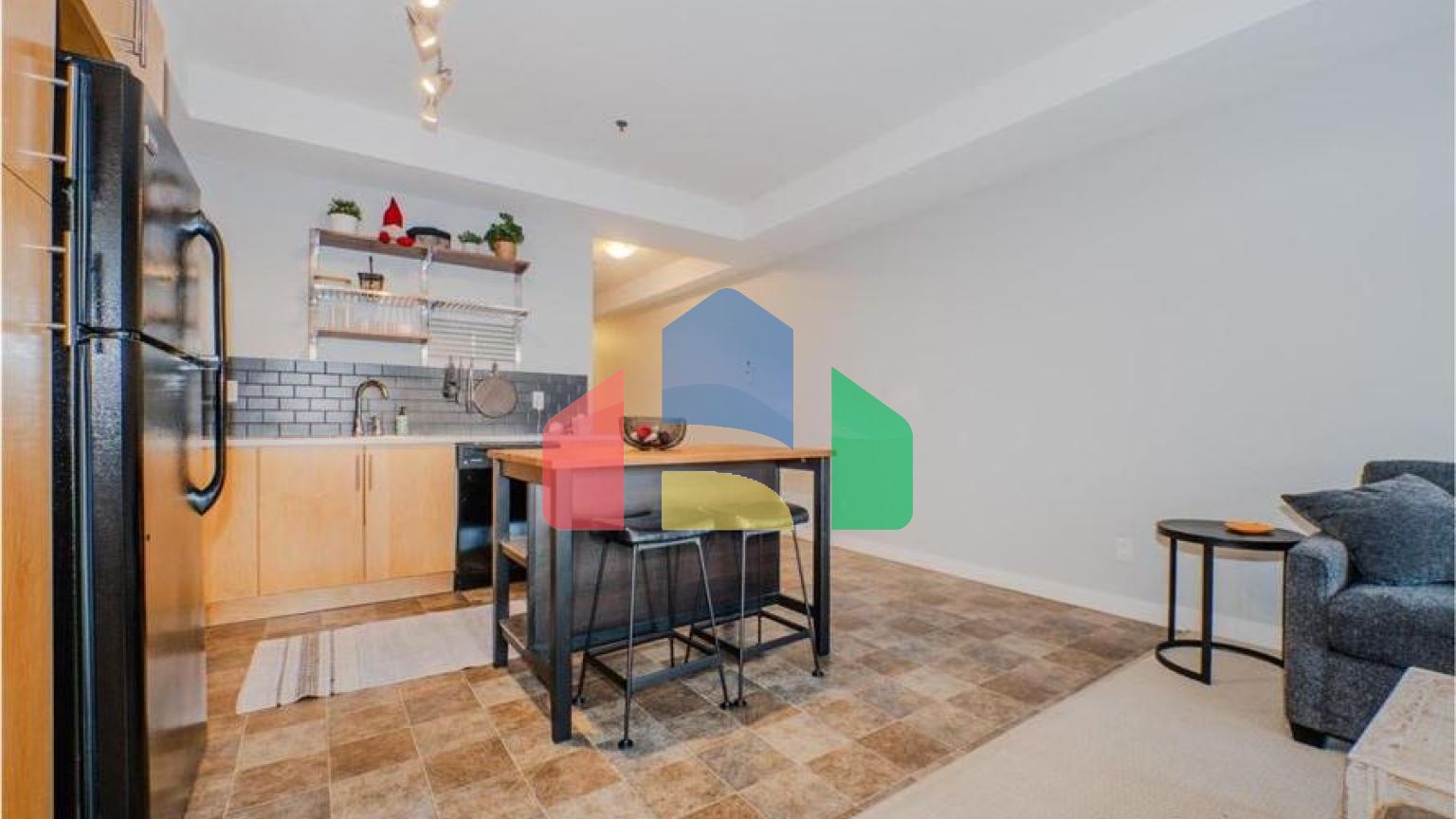 Residential - Condo/Apartment - Edmonton, Canada - Canada