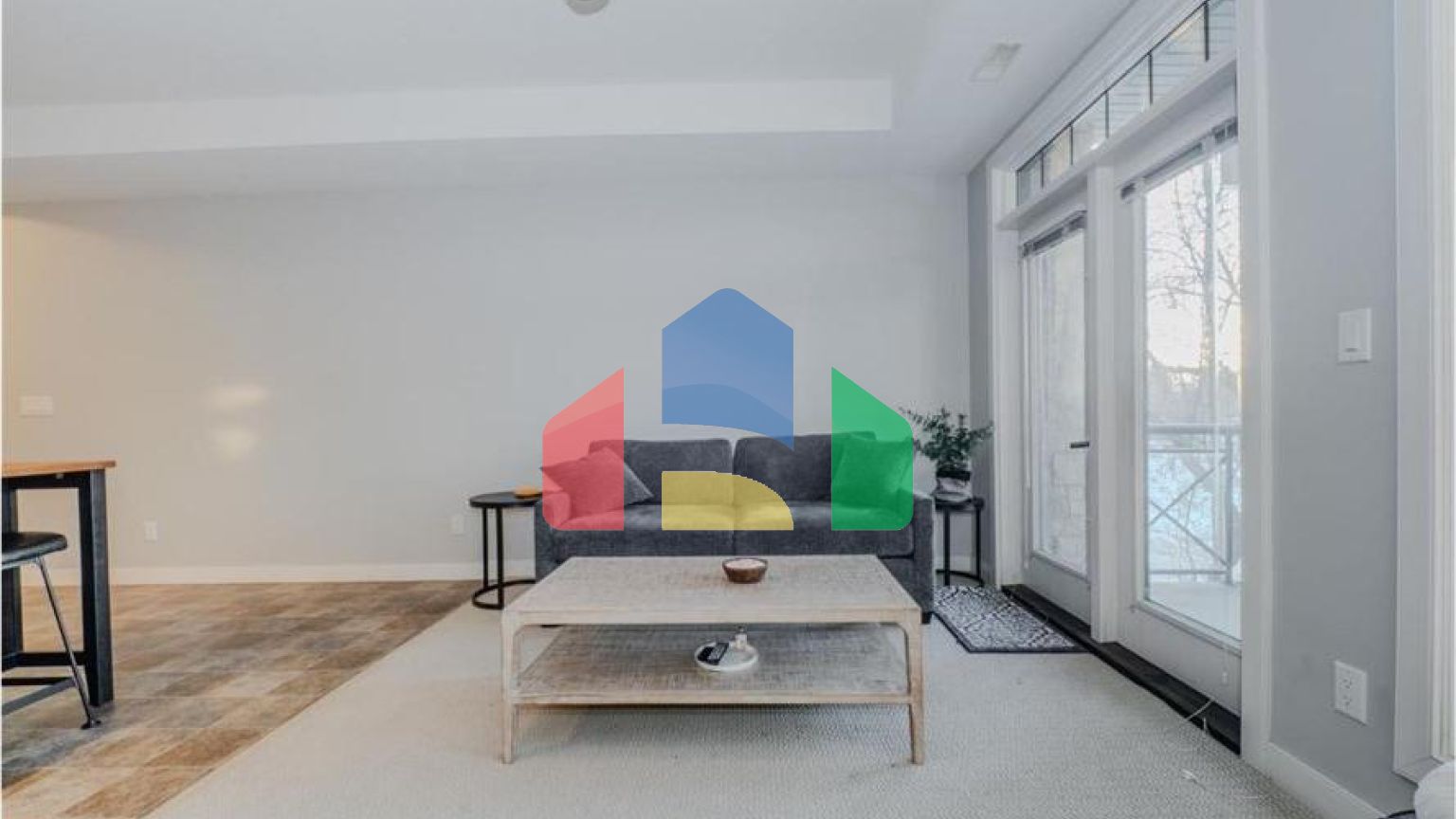 Residential - Condo/Apartment - Edmonton, Canada - Canada