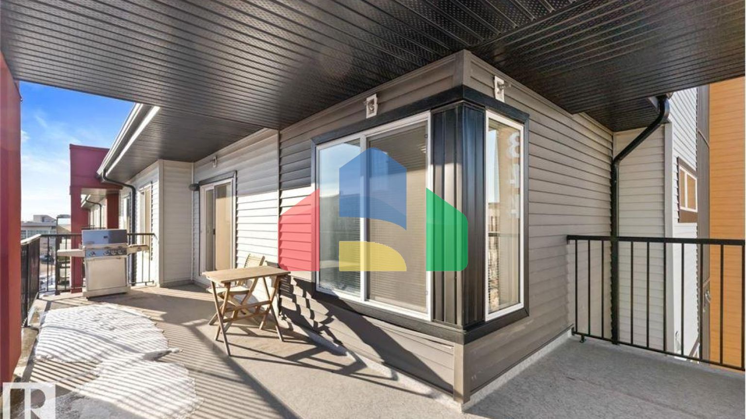 Residential - Condo/Apartment - Edmonton, Canada - Canada