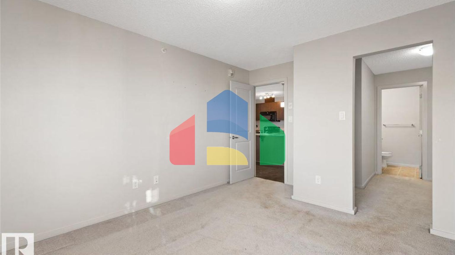 Residential - Condo/Apartment - Edmonton, Canada - Canada