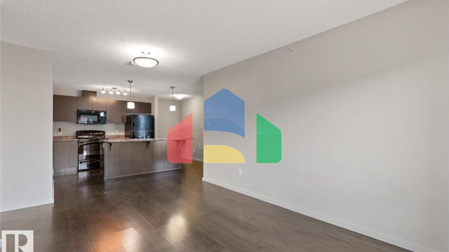 Residential - Condo/Apartment - Edmonton, Canada - Canada