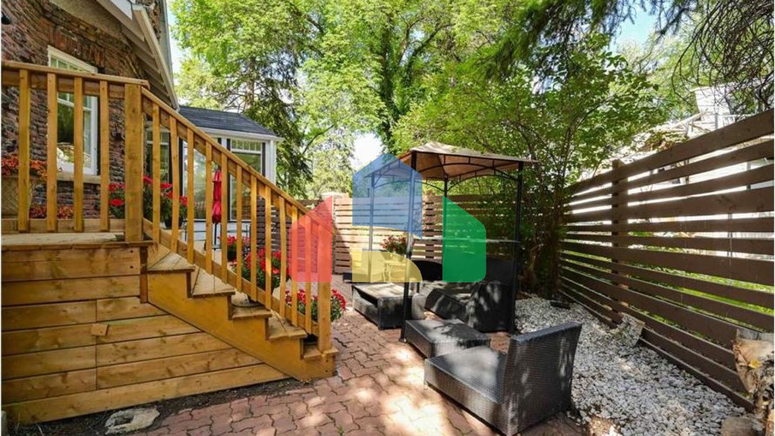 Residential - Single Family Home - Edmonton, Canada - Canada