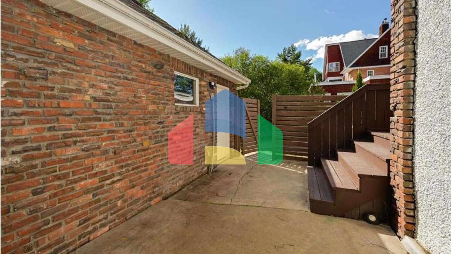 Residential - Single Family Home - Edmonton, Canada - Canada