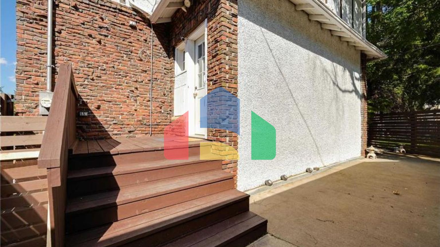 Residential - Single Family Home - Edmonton, Canada - Canada