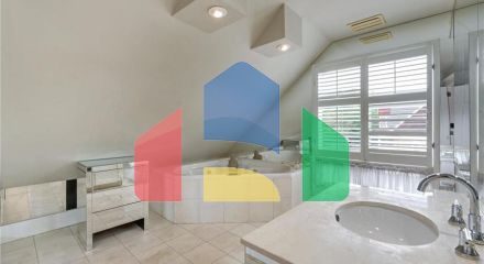 Residential - Single Family Home - Edmonton, Canada - Canada