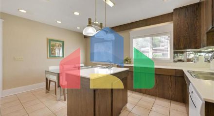 Residential - Single Family Home - Edmonton, Canada - Canada