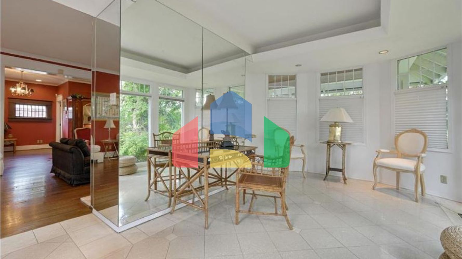 Residential - Single Family Home - Edmonton, Canada - Canada