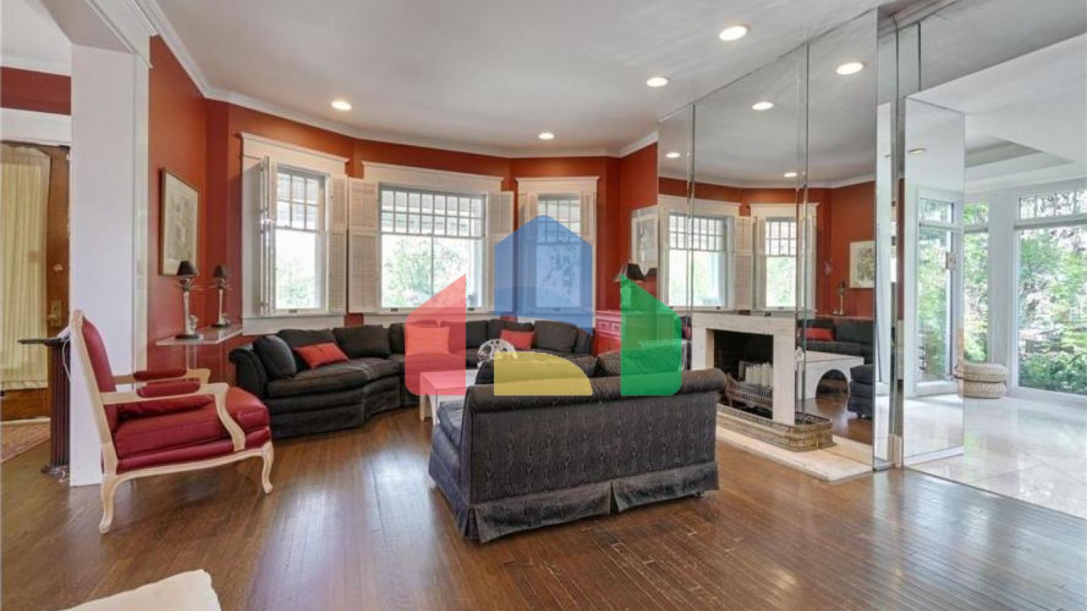 Residential - Single Family Home - Edmonton, Canada - Canada