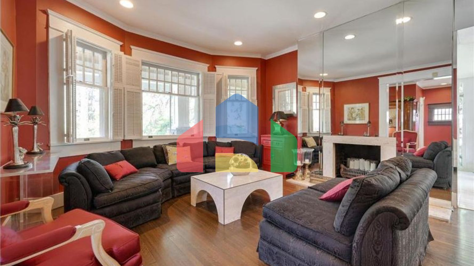 Residential - Single Family Home - Edmonton, Canada - Canada