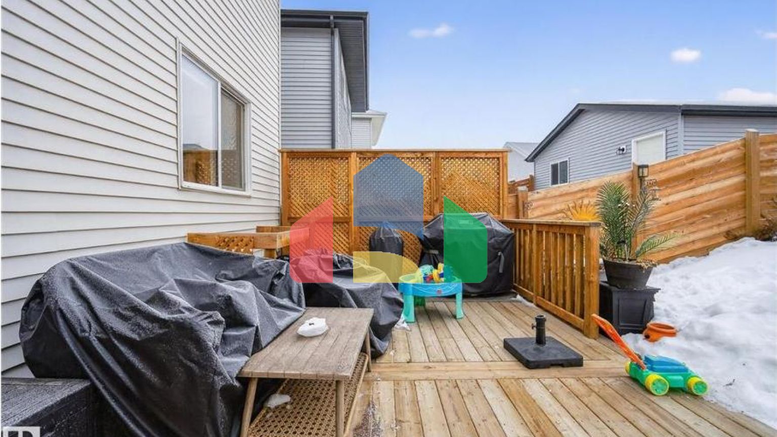 Residential - Single Family Home - Edmonton, Canada - Canada