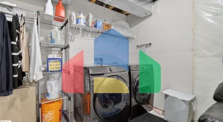 Residential - Single Family Home - Edmonton, Canada - Canada