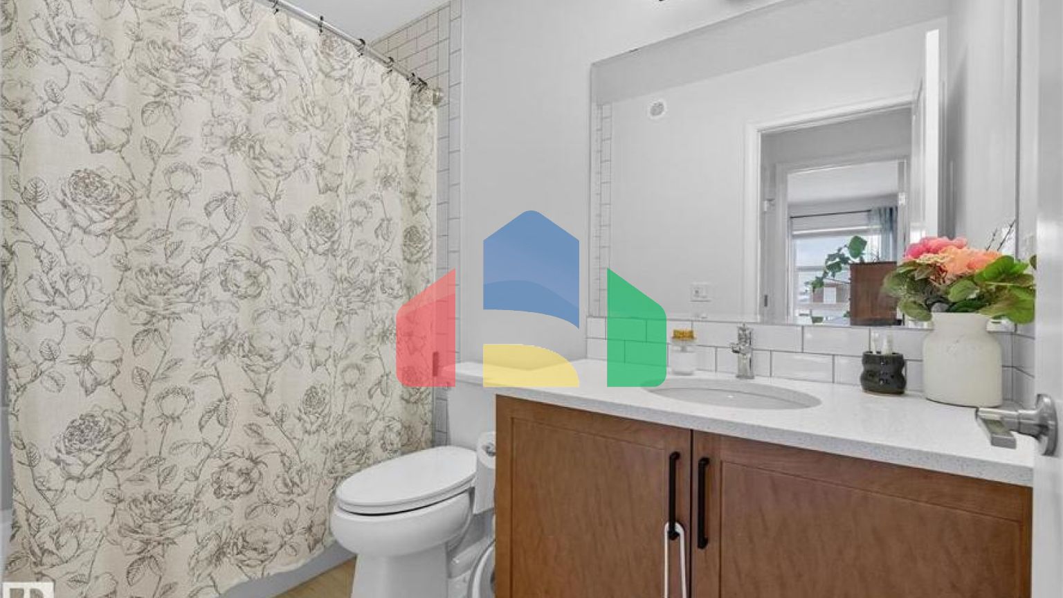 Residential - Single Family Home - Edmonton, Canada - Canada