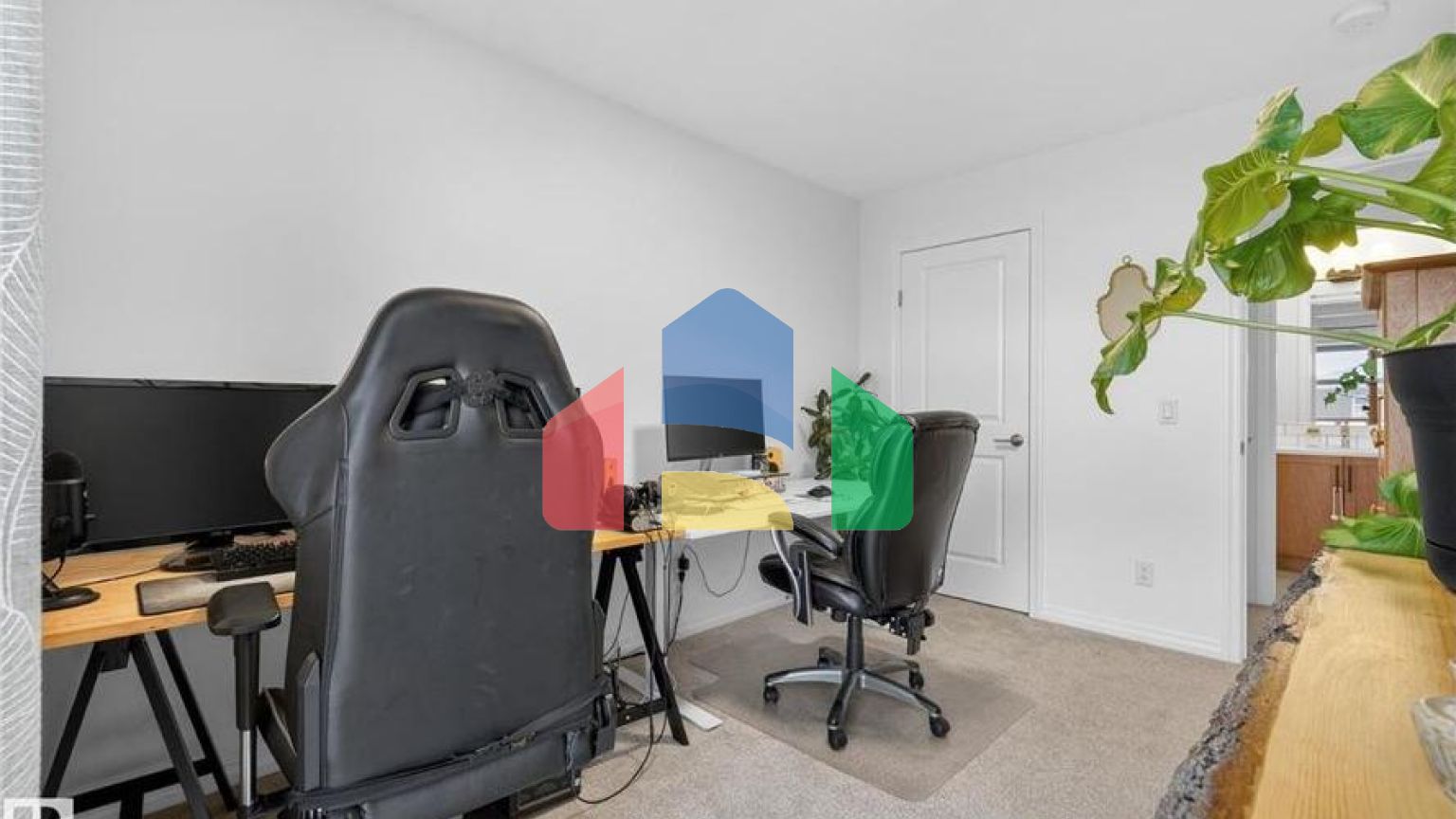 Residential - Single Family Home - Edmonton, Canada - Canada