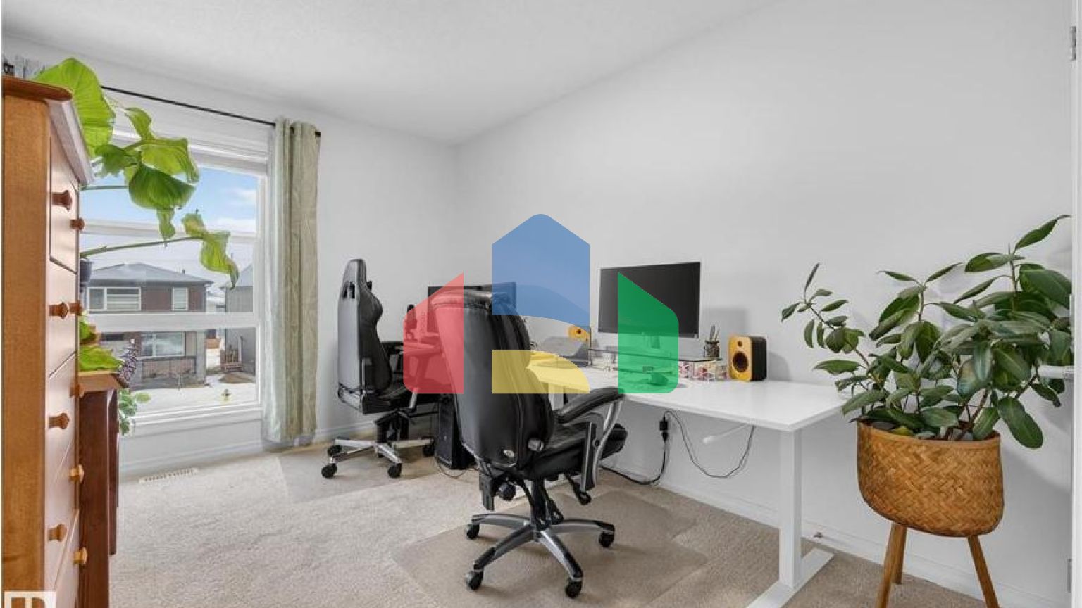 Residential - Single Family Home - Edmonton, Canada - Canada