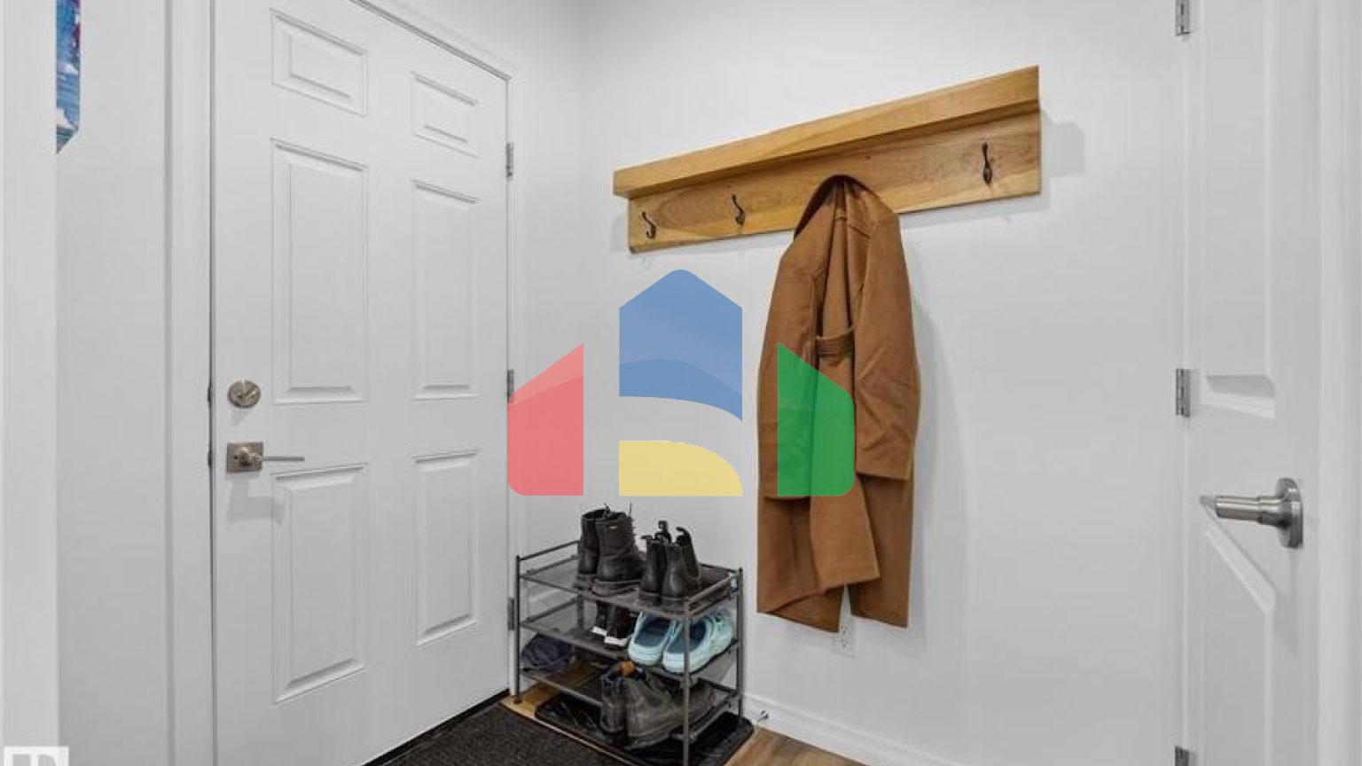 Residential - Single Family Home - Edmonton, Canada - Canada