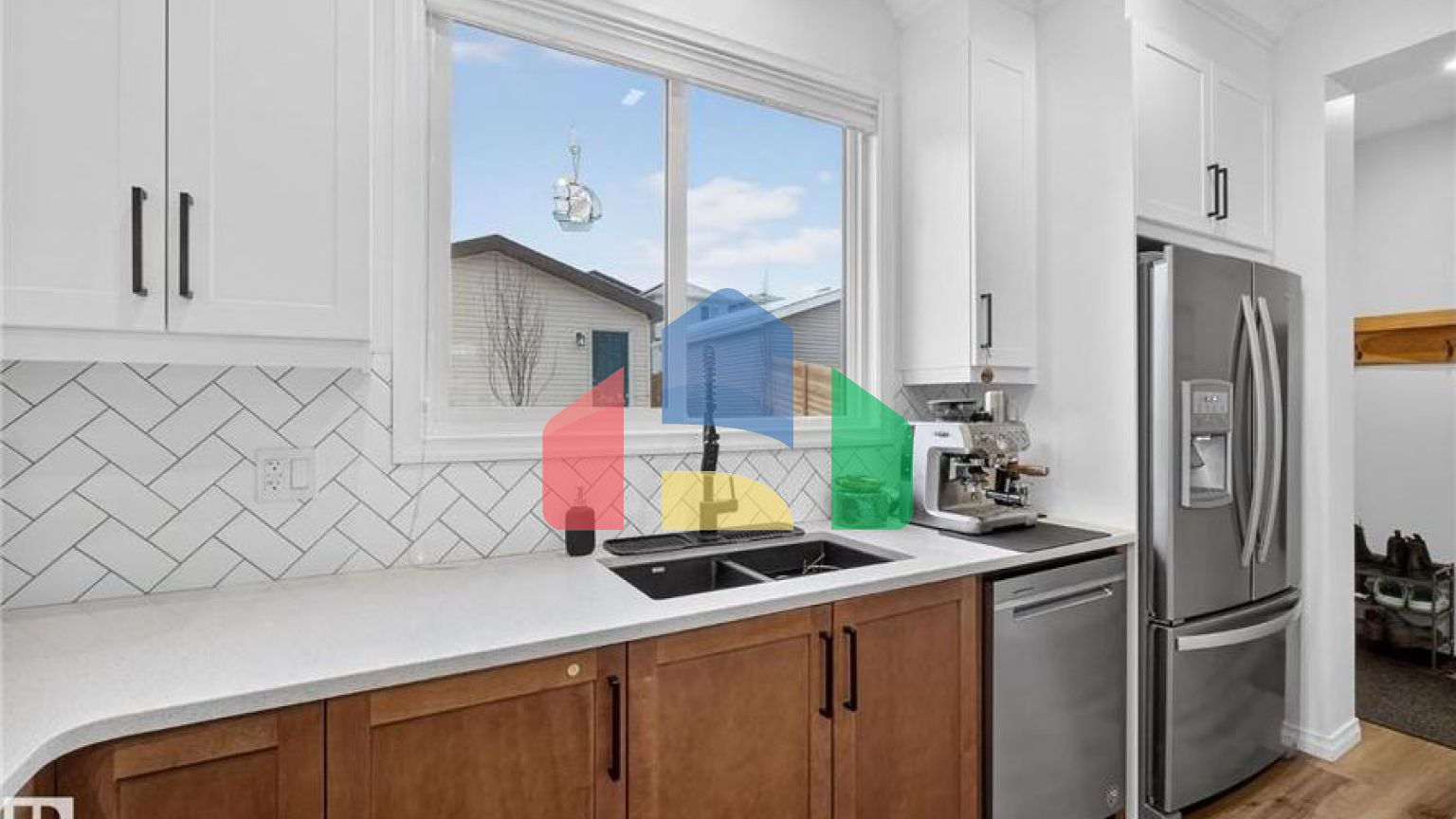 Residential - Single Family Home - Edmonton, Canada - Canada