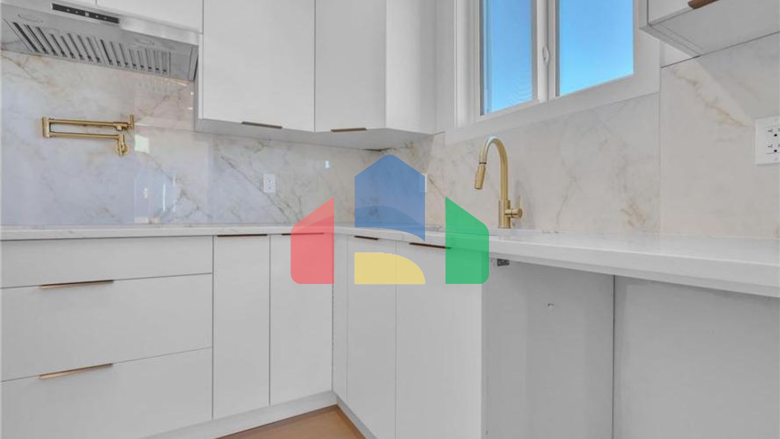 Residential - Single Family Home - Edmonton, Canada - Canada