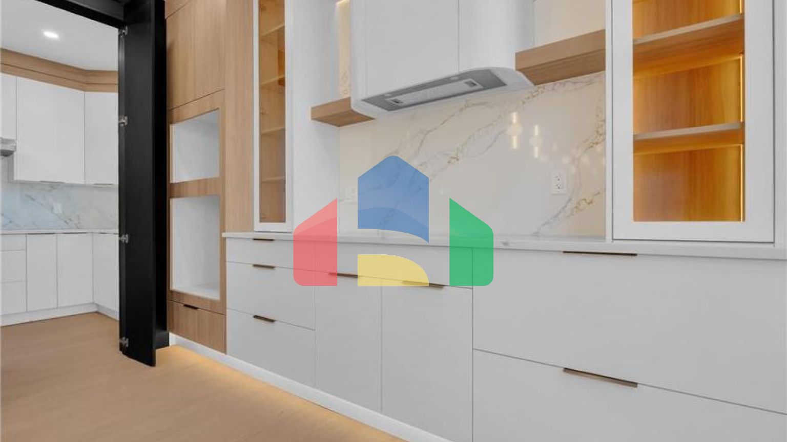 Residential - Single Family Home - Edmonton, Canada - Canada