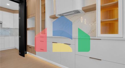 Residential - Single Family Home - Edmonton, Canada - Canada