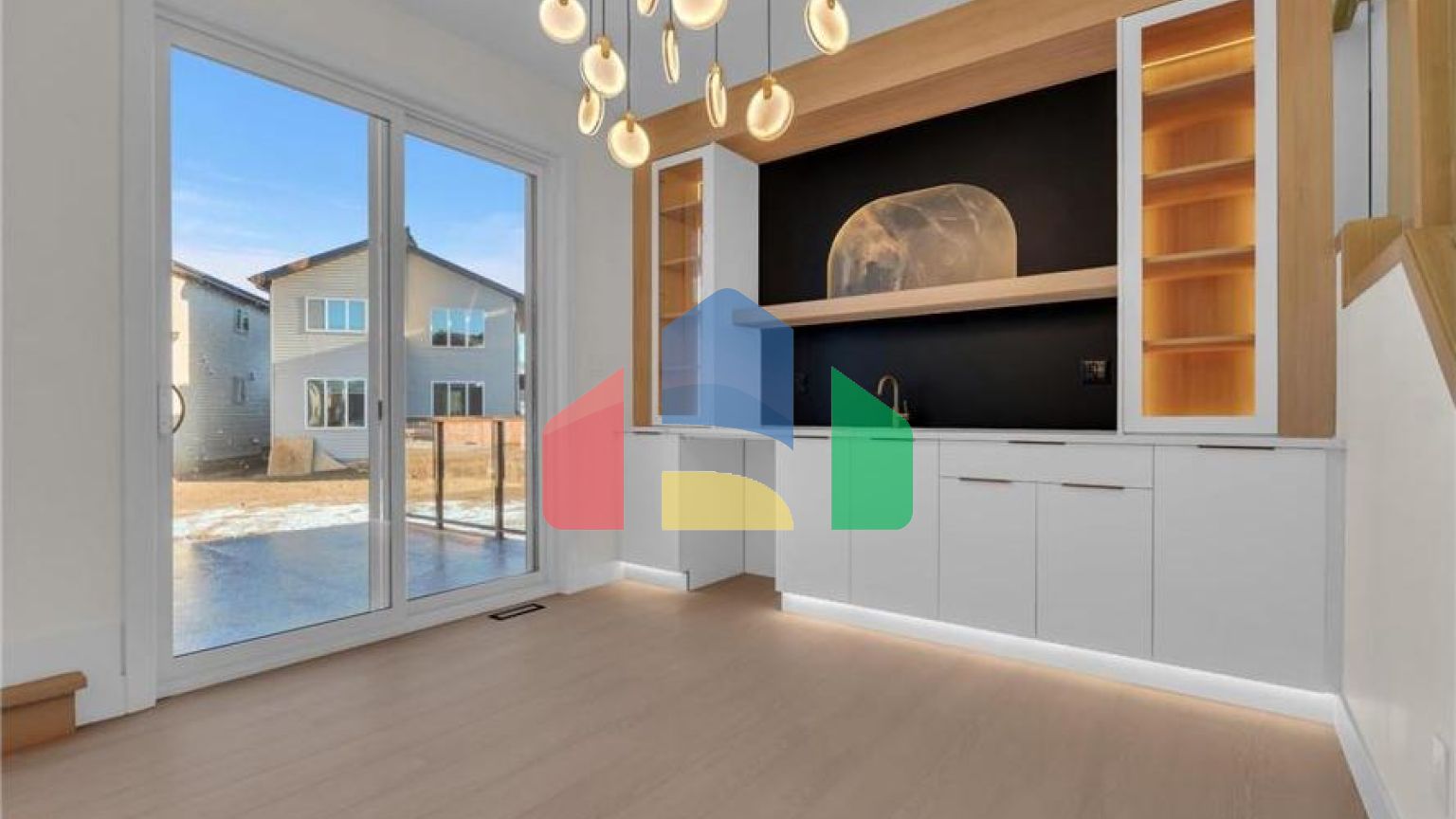 Residential - Single Family Home - Edmonton, Canada - Canada