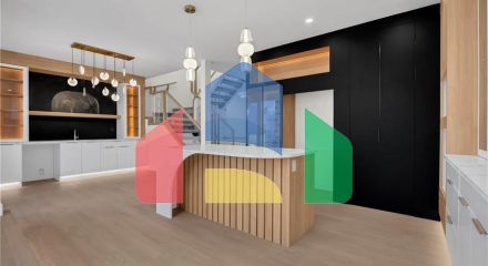 Residential - Single Family Home - Edmonton, Canada - Canada