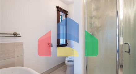 Residential - Single Family Home - Edmonton, Canada - Canada