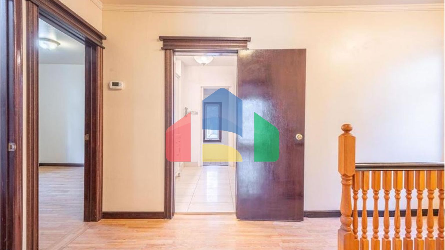 Residential - Single Family Home - Edmonton, Canada - Canada