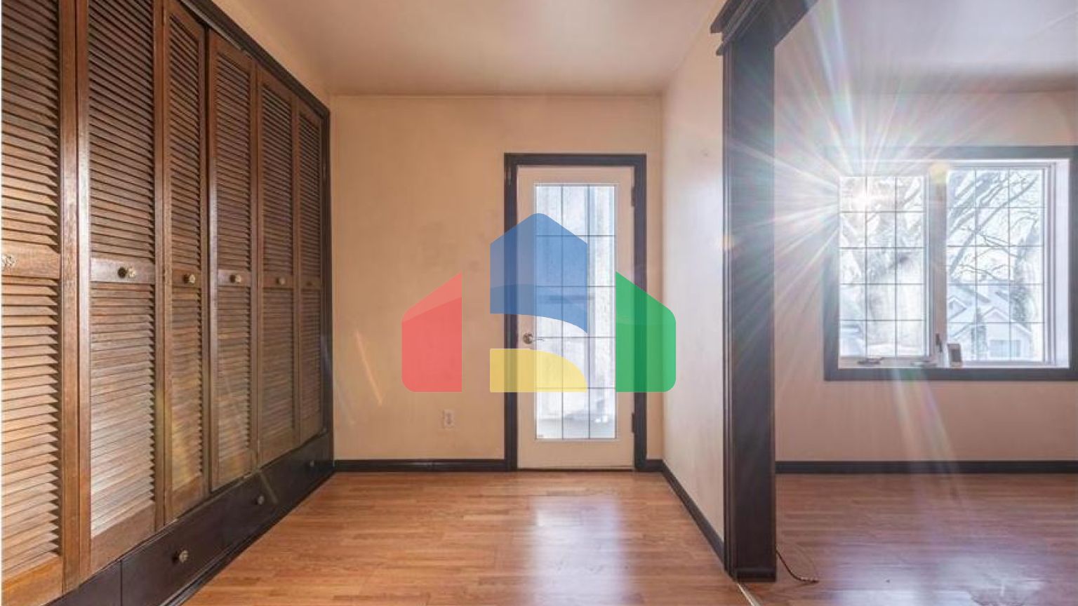 Residential - Single Family Home - Edmonton, Canada - Canada