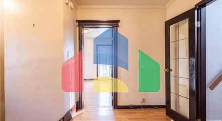 Residential - Single Family Home - Edmonton, Canada - Canada