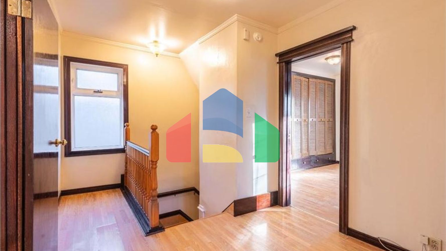 Residential - Single Family Home - Edmonton, Canada - Canada