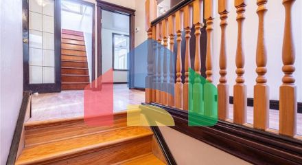 Residential - Single Family Home - Edmonton, Canada - Canada