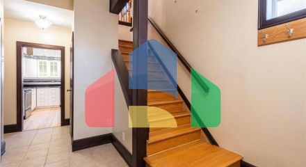 Residential - Single Family Home - Edmonton, Canada - Canada