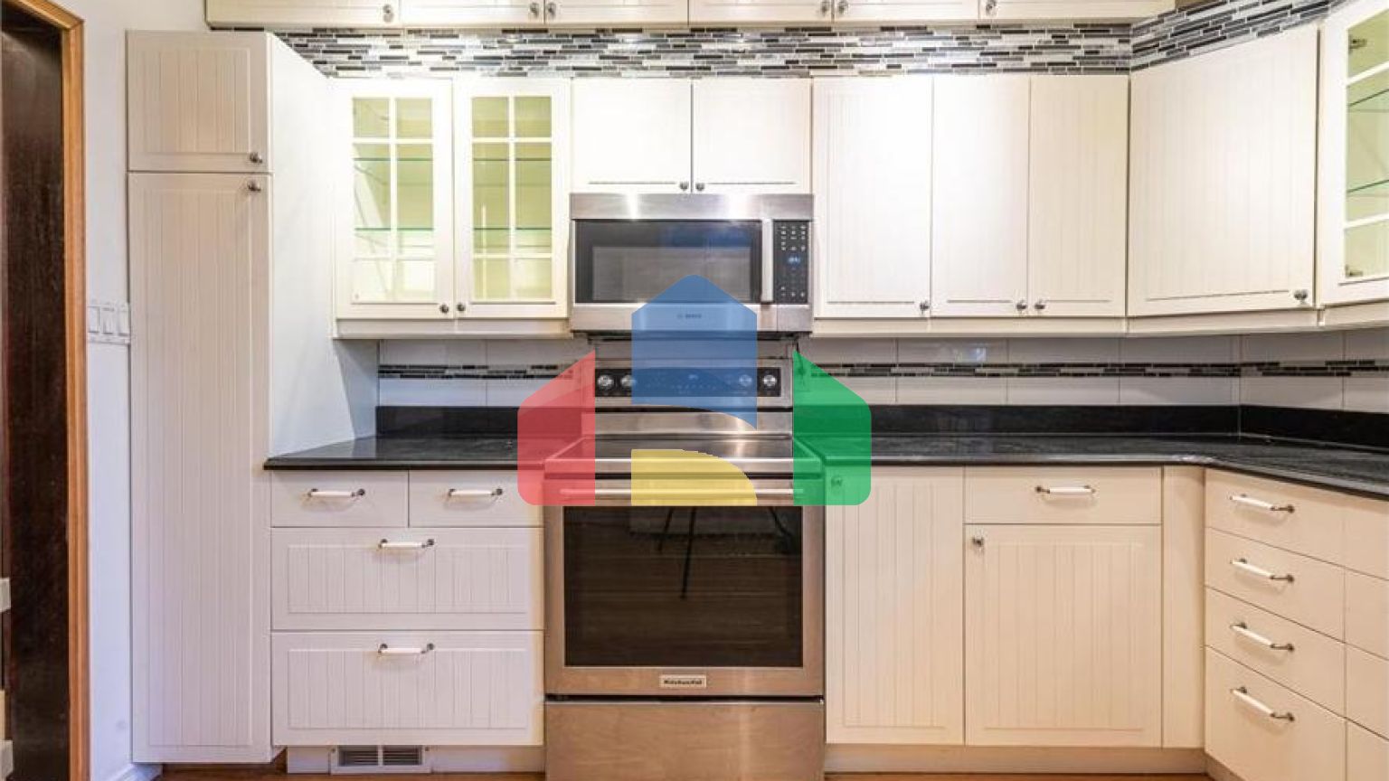 Residential - Single Family Home - Edmonton, Canada - Canada